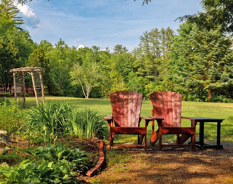 More Photos Of 963 Friends Lake Rd, Chestertown Hotel For Sale