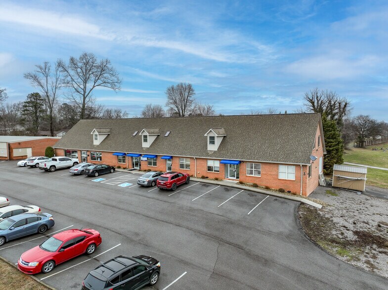 Primary Photo Of 319 Blue Peacock Way, Seymour Office For Sale