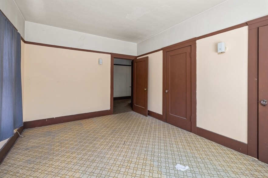 More Photos Of 3101 San Pablo Ave, Berkeley Storefront Retail Residential For Sale