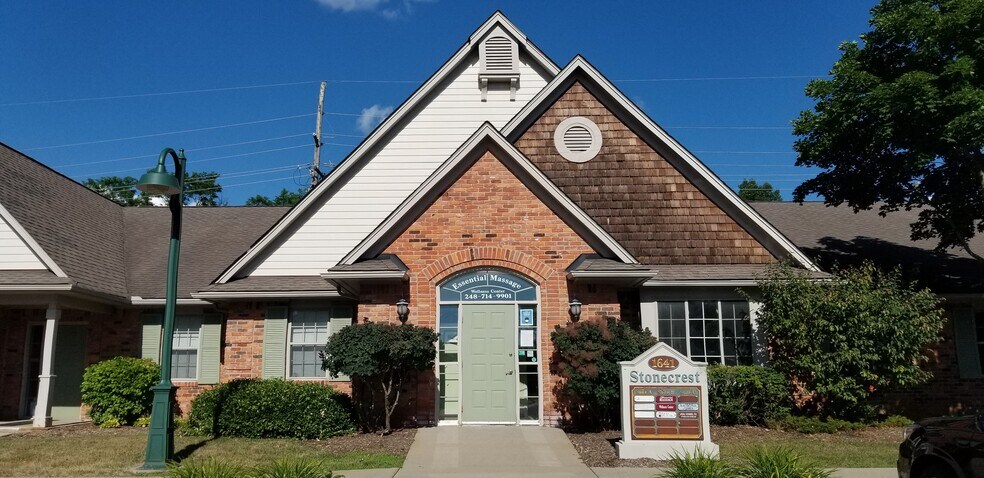 More Photos Of 1641 S Milford Rd, Highland Township Medical For Lease