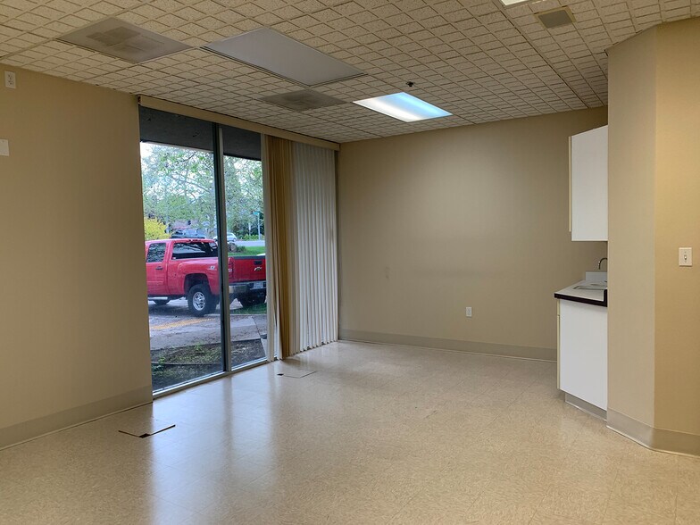 More Photos Of 6000 Fairway Dr, Rocklin Medical For Sale