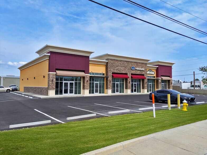 Primary Photo Of 2101 Starkey Rd, Largo Unknown For Lease