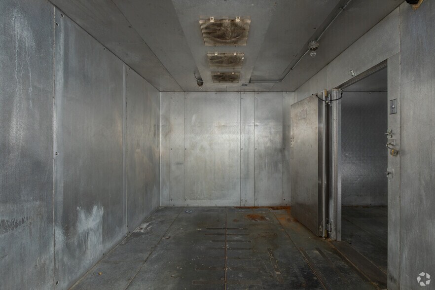 More Photos Of 5140 Salem Ave, Dayton Freestanding For Lease