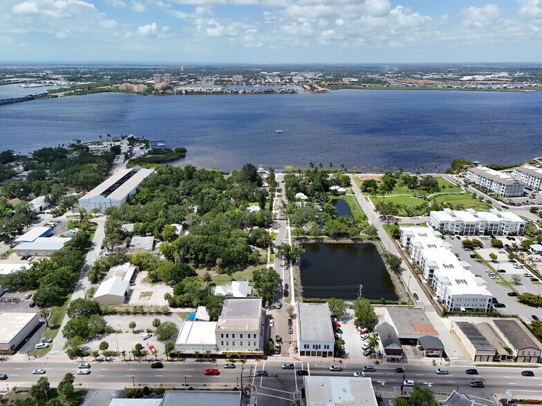 More Photos Of 214 9th St E, Bradenton Land For Sale