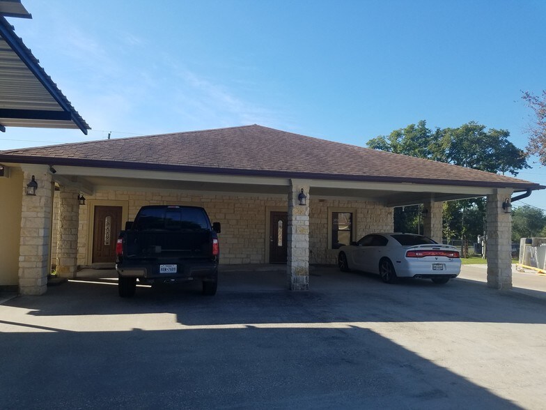 Primary Photo Of 18484 Clay Rd, Houston Flex For Lease