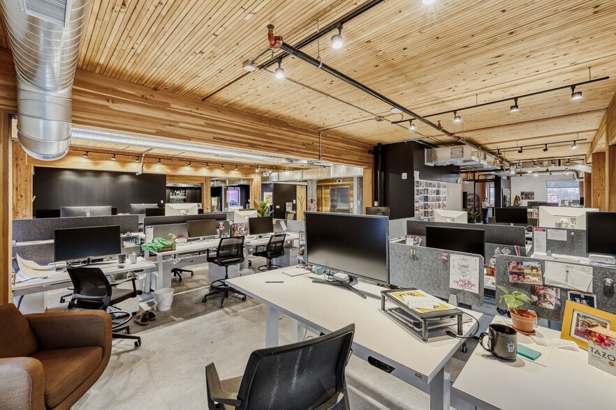 More Photos Of 4353 S Upton Ave, Minneapolis Office Residential For Lease