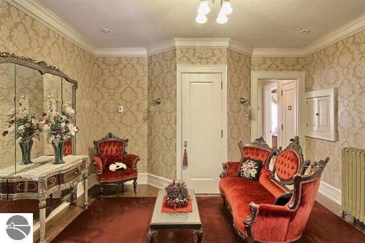 More Photos Of 230 Wellington St, Traverse City Hospitality For Sale