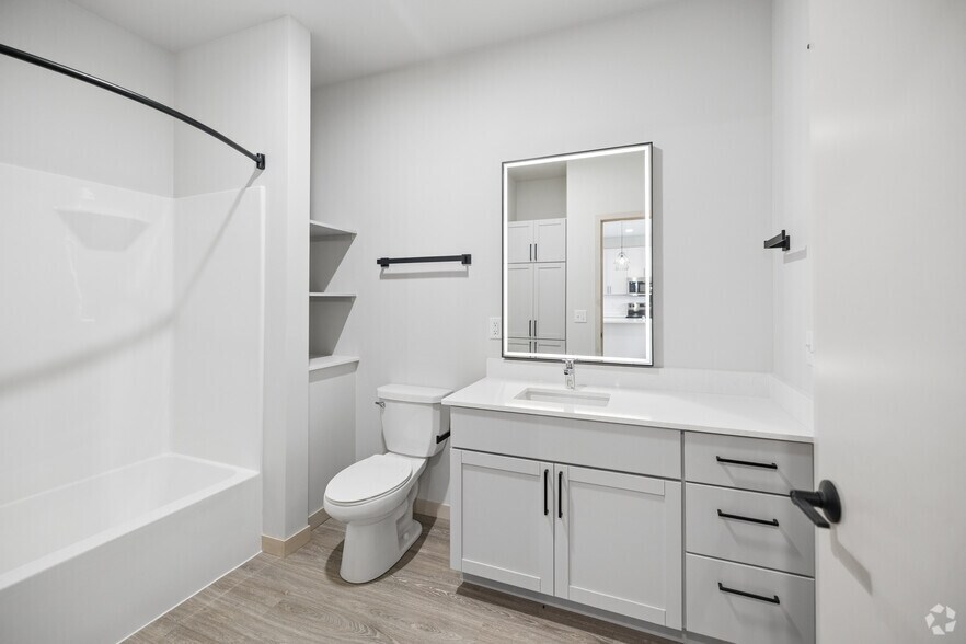 More Photos Of 8309 Greenway Blvd, Middleton Apartments For Lease
