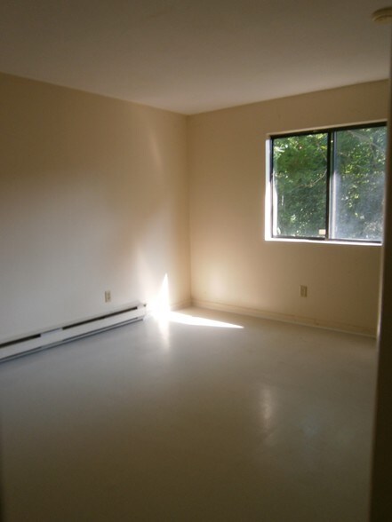 More Photos Of 110 Griffiths St, Syracuse Apartments For Sale