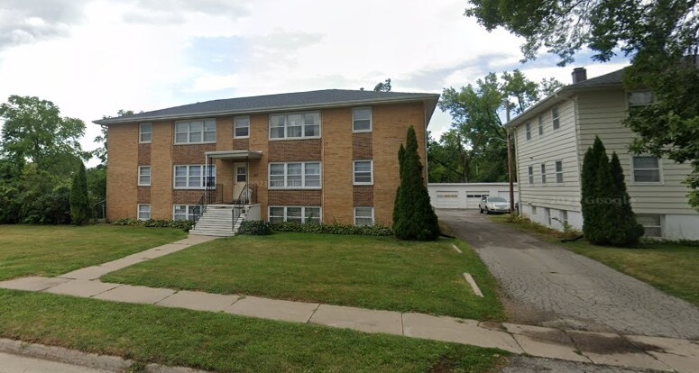More Photos Of 361 30th Street Dr SE, Cedar Rapids Apartments For Sale