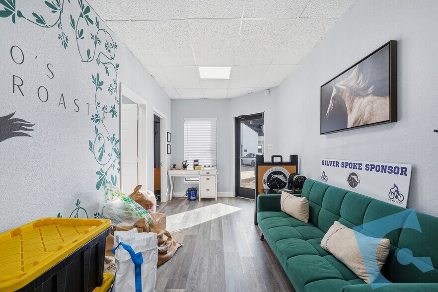 More Photos Of , Lewisville Office For Sale