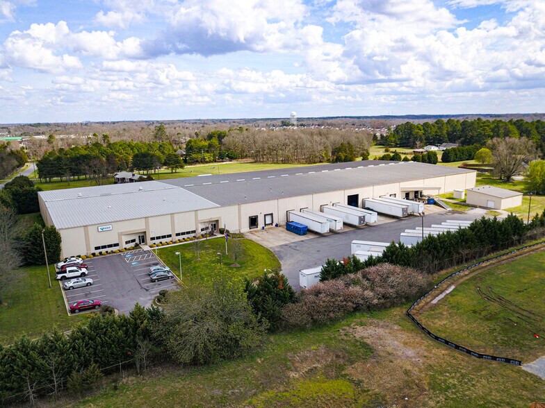 More Photos Of 419 York Southern Rd, Fort Mill Warehouse For Sale
