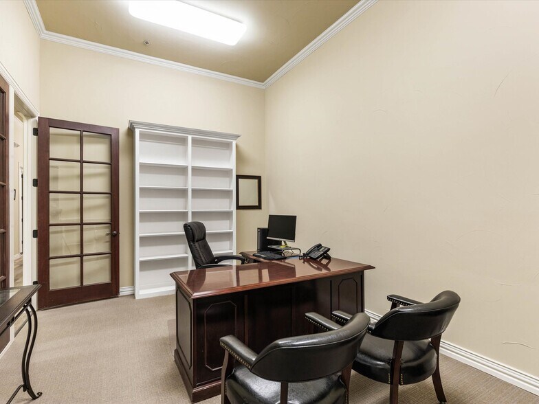 More Photos Of 1141 Keller Pky, Keller Medical For Lease