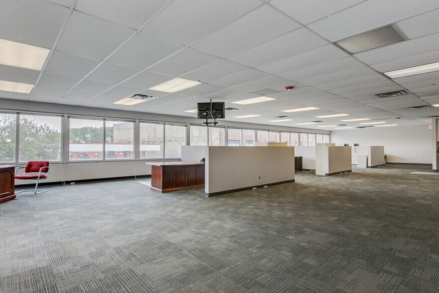 More Photos Of 278 7th St E, Saint Paul Office For Lease