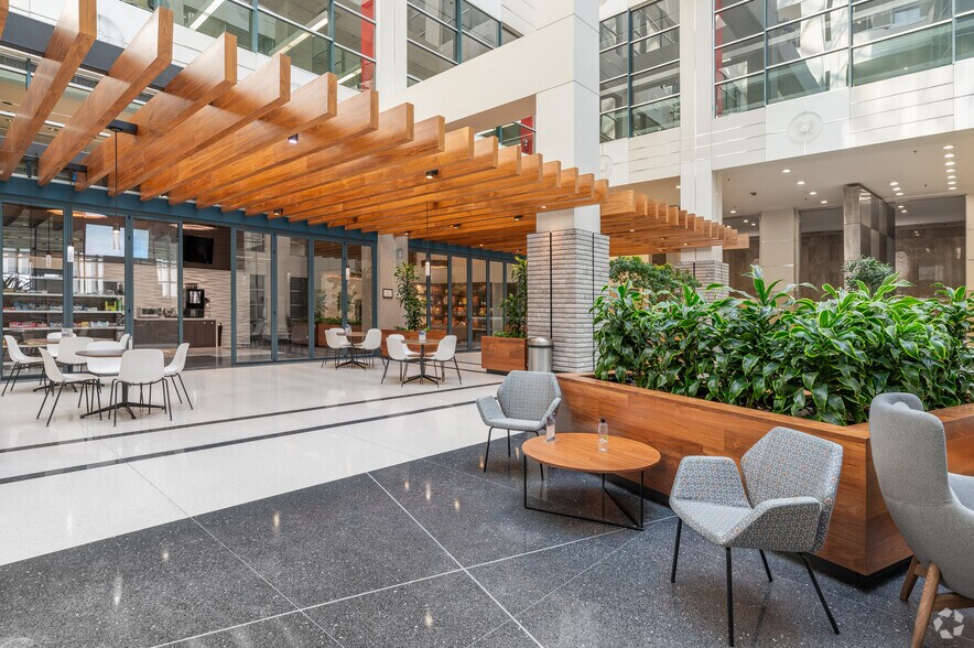 More Photos Of 1500 W 3rd St, Cleveland Office For Lease