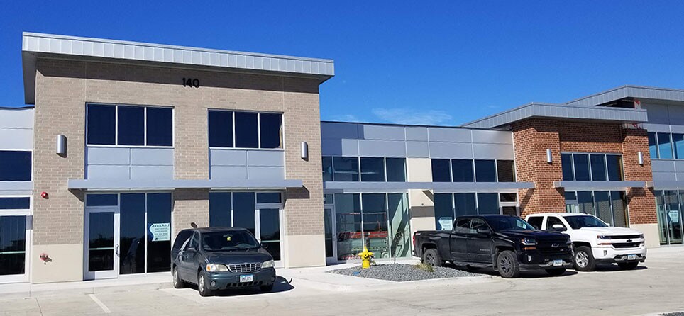 More Photos Of 140 Jordan Creek Pky, West Des Moines Unknown For Lease