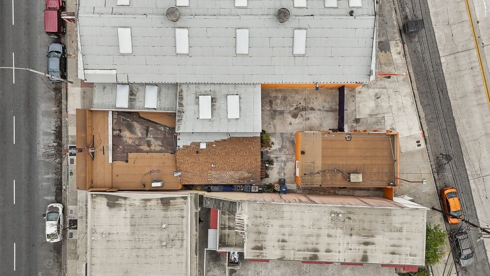 More Photos Of 10240 Atlantic Ave, South Gate Storefront For Sale