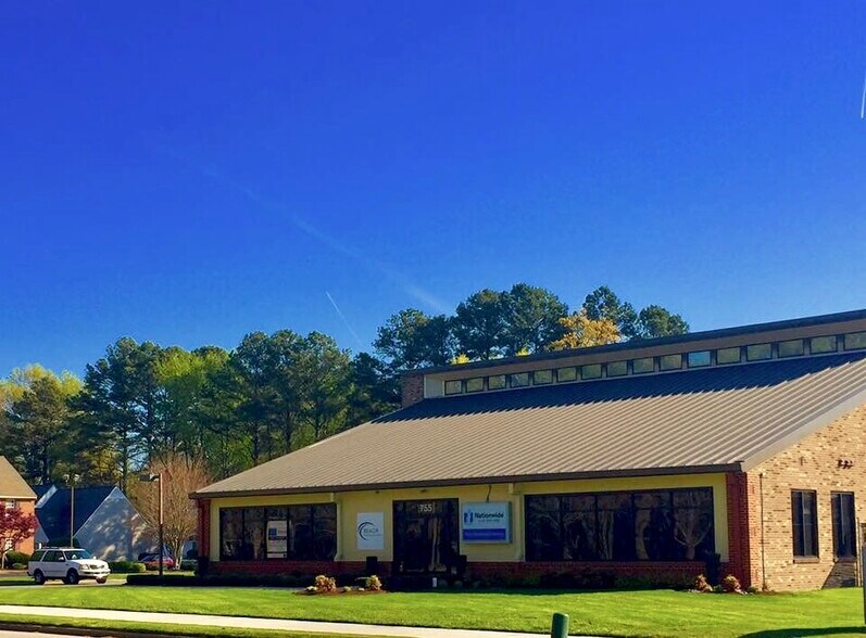 More Photos Of 11719-B Jefferson Ave, Newport News Unknown For Lease