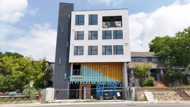 Primary Photo Of 1212 E 7th St, Austin Apartments For Lease