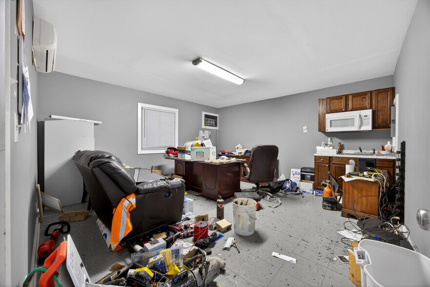 More Photos Of 4350 Augusta Rd, Lexington Restaurant For Sale