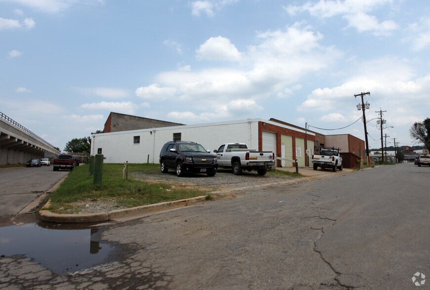 More Photos Of 4700 Varnum St, Bladensburg Warehouse For Sale