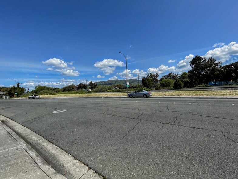 More Photos Of 7280 Marylinn Dr, Milpitas Land For Sale