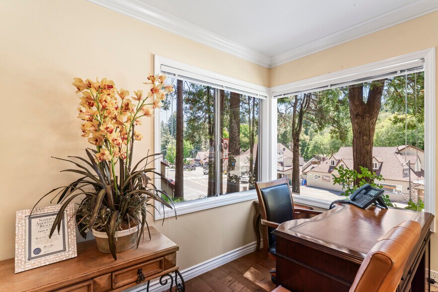 More Photos Of 27180 Highway 189, Blue Jay Office For Sale