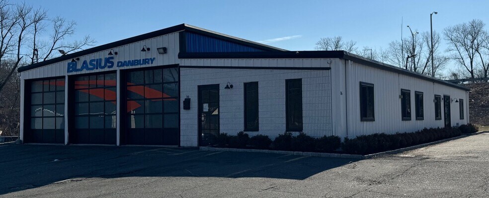 Primary Photo Of 14 Walnut St, Danbury Auto Dealership For Sale