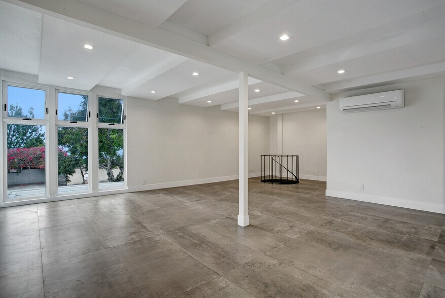 More Photos Of 621 Ramona Ave, Laguna Beach Apartments For Sale