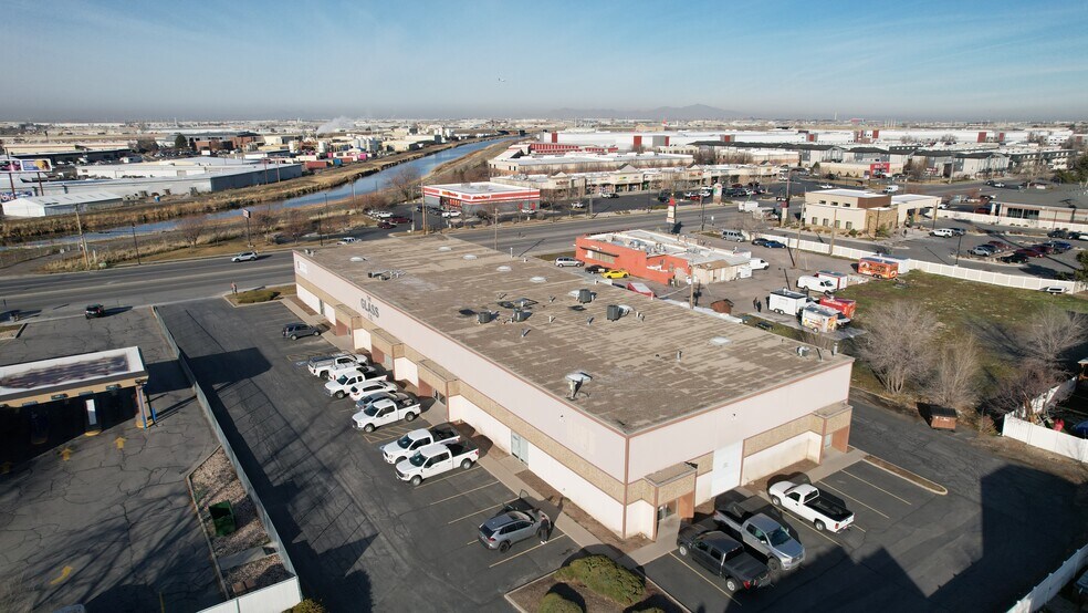 More Photos Of 1261 S Redwood Rd, Salt Lake City Industrial For Lease