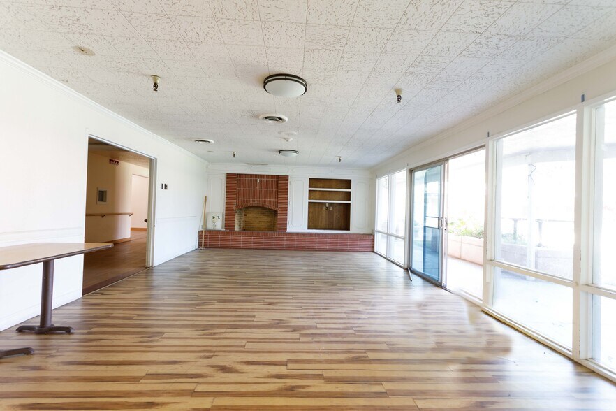 More Photos Of 1119 Rosemarie Ln, Stockton Healthcare For Sale