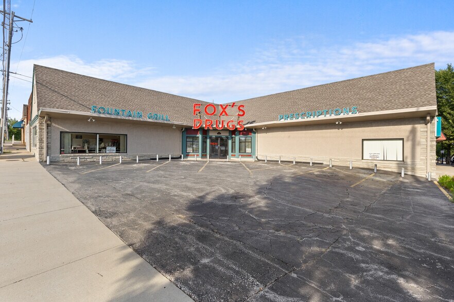 More Photos Of 10004 E 63rd St, Raytown General Retail For Sale