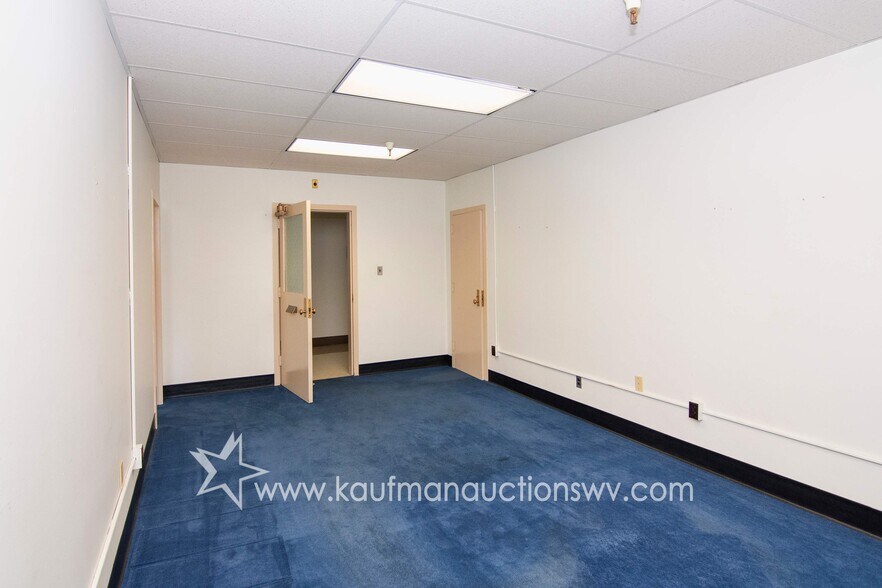 More Photos Of 100 Bluestone Rd, Mount Hope Research And Development For Sale