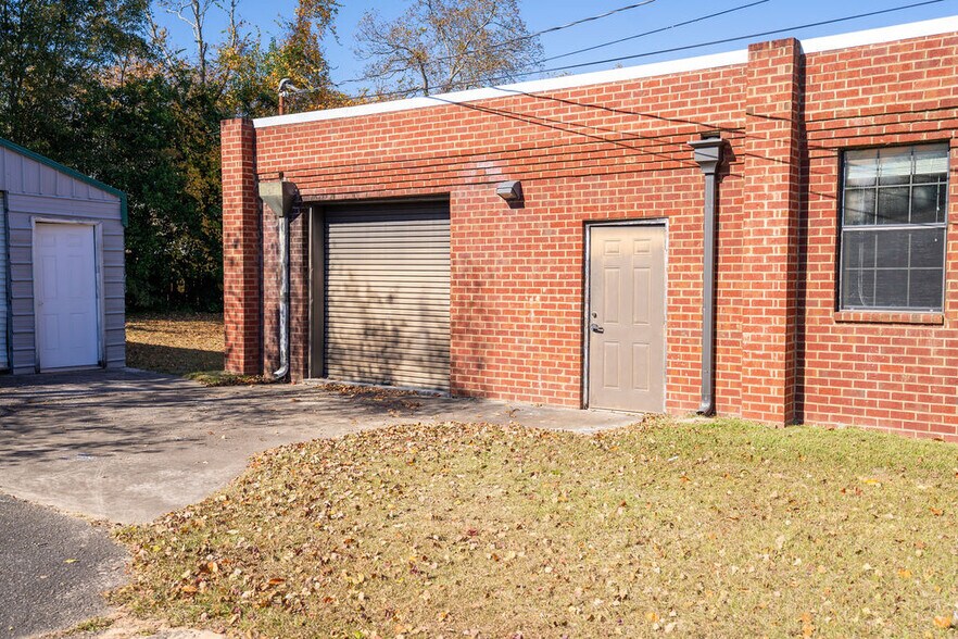 More Photos Of 403 S Pleasant Hill Rd, Warner Robins Office For Sale