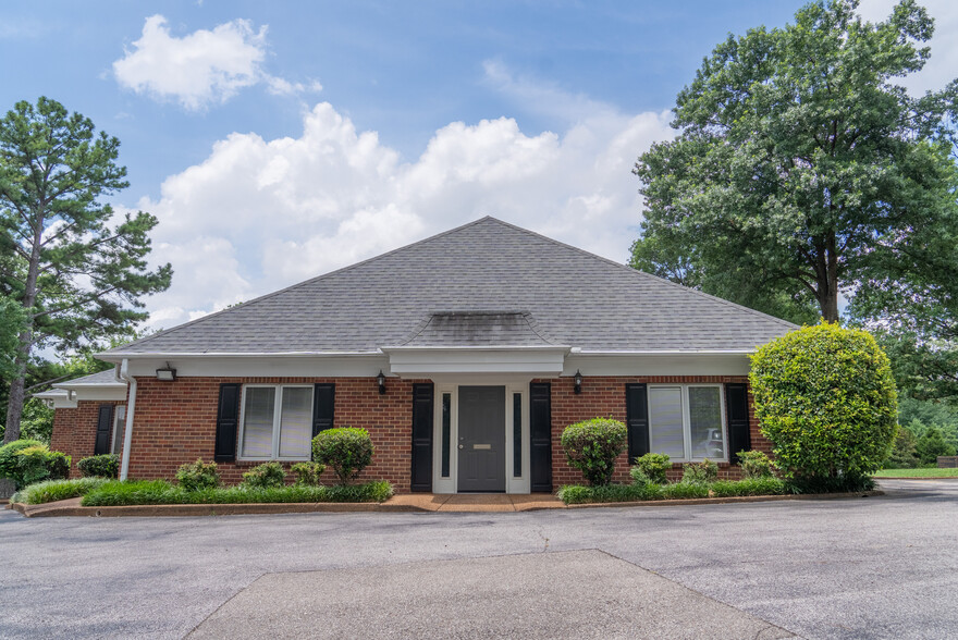 Primary Photo Of 670 Oakleaf Office Ln, Memphis Medical For Sale