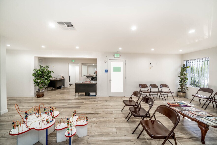 More Photos Of 2503 Beverly Blvd, Los Angeles Medical For Sale