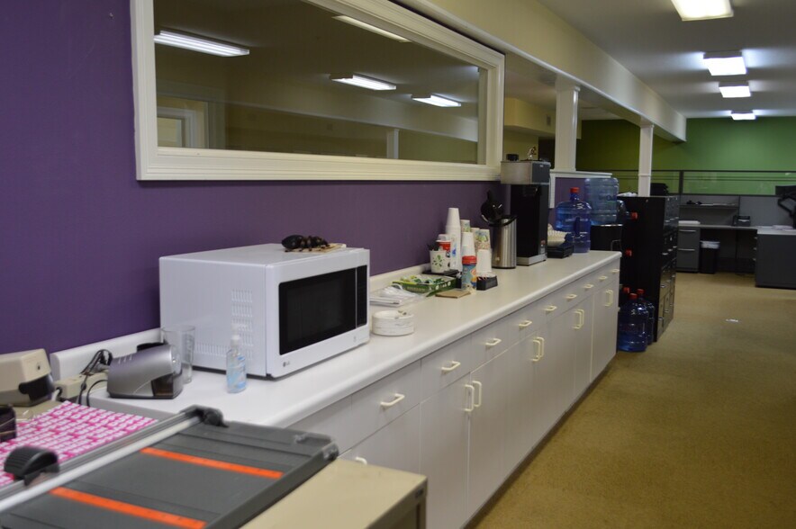 More Photos Of 4595 Spanish Trl, Pensacola Medical For Lease