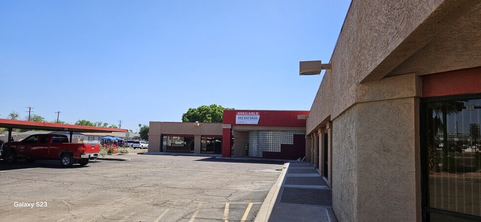 More Photos Of 4045 E McDowell Rd, Phoenix Office For Lease
