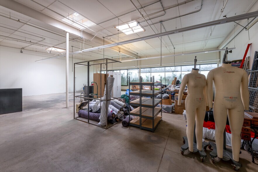 More Photos Of 2212 Main St, San Diego Industrial For Lease