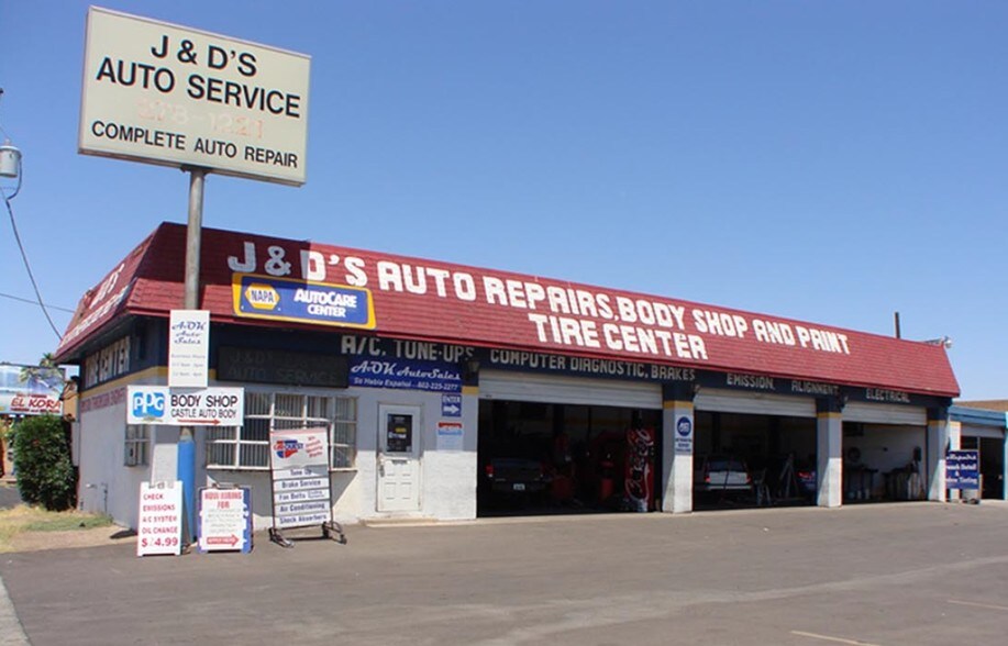 More Photos Of 4232 W Indian School Rd, Phoenix Auto Repair For Sale