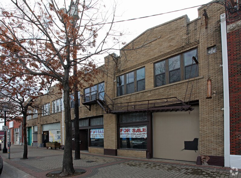 More Photos Of 2616-2618 Main St, Dallas Storefront Retail Office For Lease