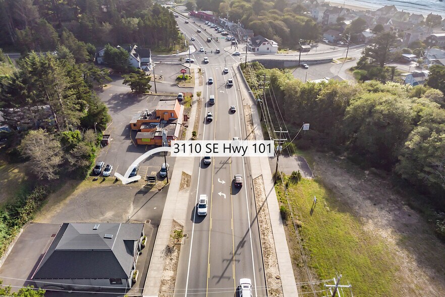 More Photos Of 3110 SE Highway 101, Lincoln City Storefront For Sale