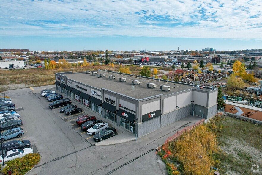 More Photos Of 1635 Bayly St, Pickering Freestanding For Lease