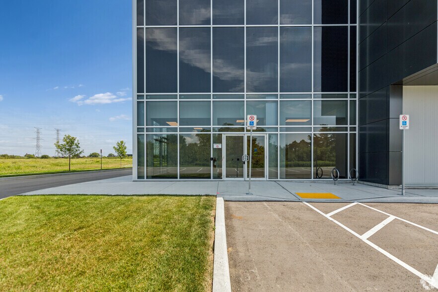 More Photos Of 1575 Clements Rd, Pickering Manufacturing For Lease