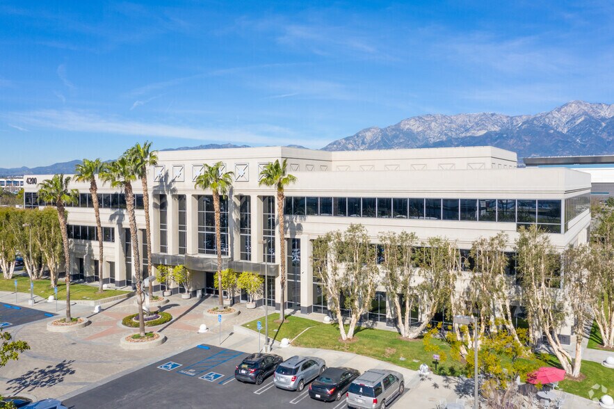 More Photos Of 4200 Concours, Ontario Office For Lease