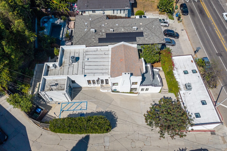 More Photos Of 1913-1915 Hyperion Ave, Los Angeles Loft Creative Space For Sale