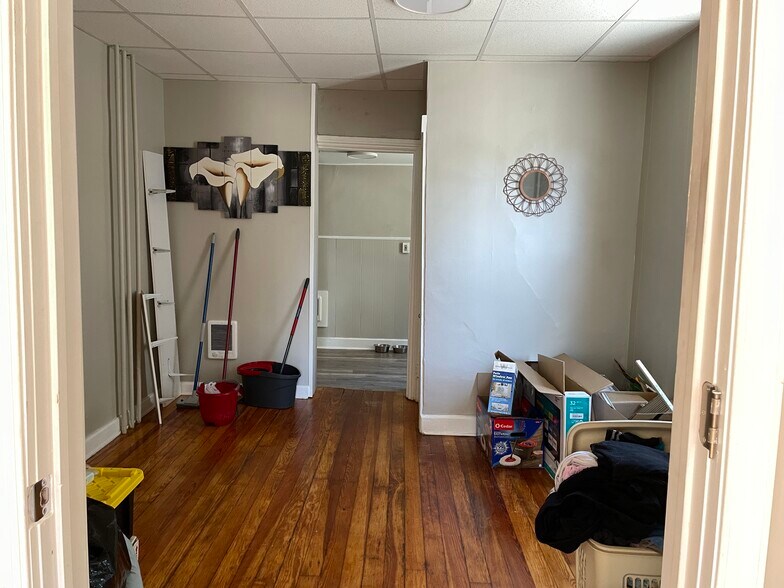 More Photos Of 57 E Garrison St, Bethlehem Apartments For Sale