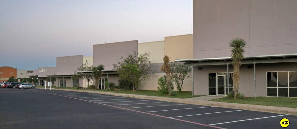 More Photos Of 1501 N International Blvd, Hidalgo Warehouse For Lease