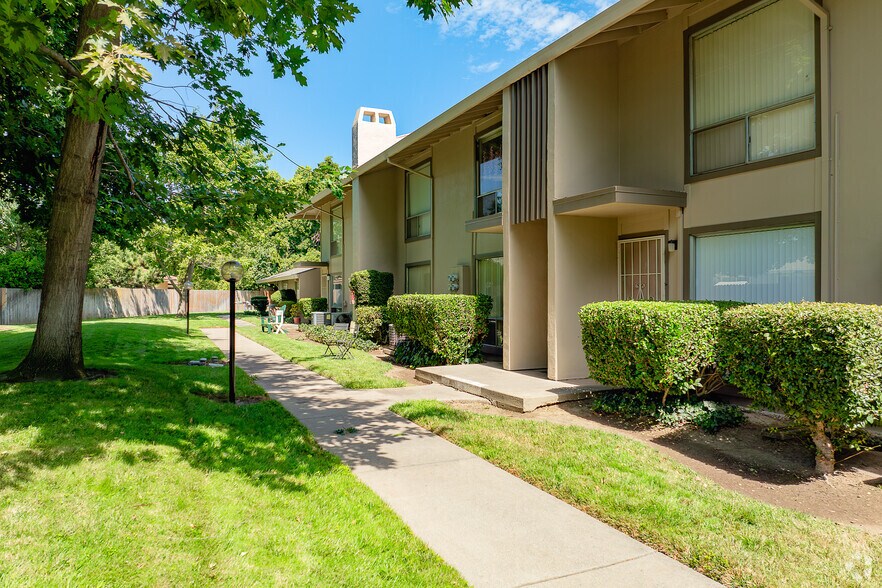 More Photos Of 6290 Fennwood Ct, Sacramento Apartments For Sale
