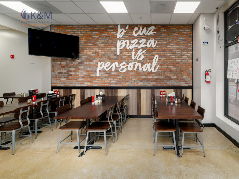 More Photos Of 9412 Battle St, Manassas General Retail For Lease